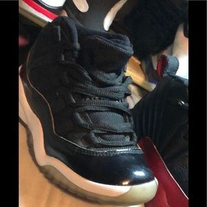 Space jam 11s.  11c.     Mint condition.